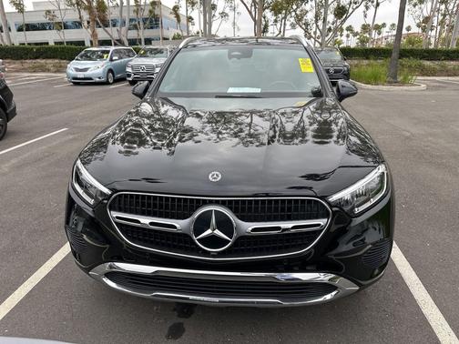 2025 Mercedes-Benz GLC 300 Base
