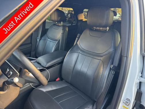 2023 Land Rover Range Rover Sport SE