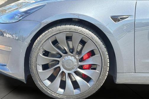 Midnight Silver Metallic 2022 Tesla Model 3 Performance