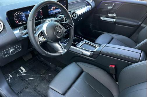 2025 Mercedes-Benz GLB 250 Base