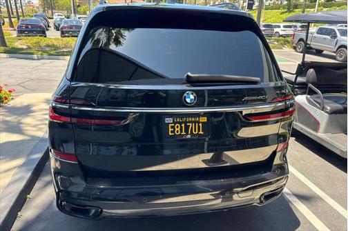 2023 BMW X7 xDrive40i