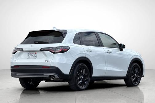 Platinum White Pearl 2023 Honda HR-V 2WD Sport