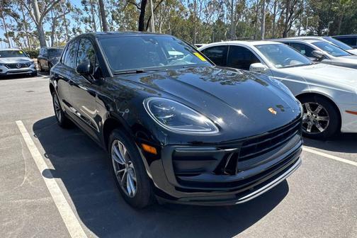 Black 2022 Porsche Macan Macan