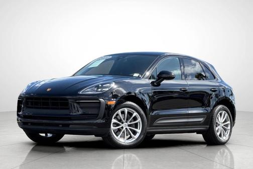 Black 2022 Porsche Macan Macan