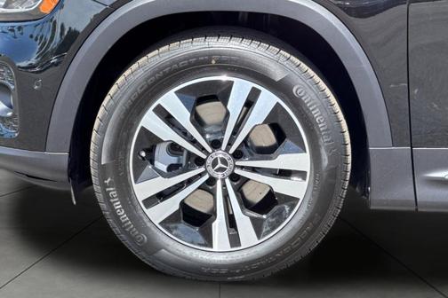 Night Black 2026 Mercedes-Benz GLB 250 Base