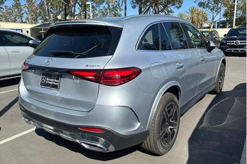 2024 Mercedes-Benz GLC 300 4MATIC