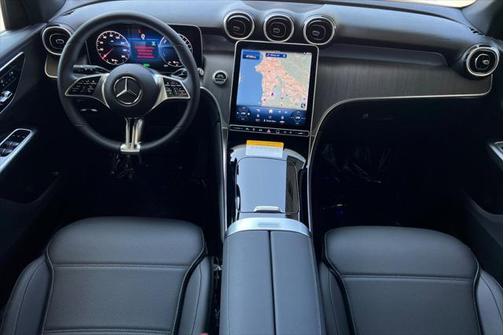 2025 Mercedes-Benz GLC 350e Base