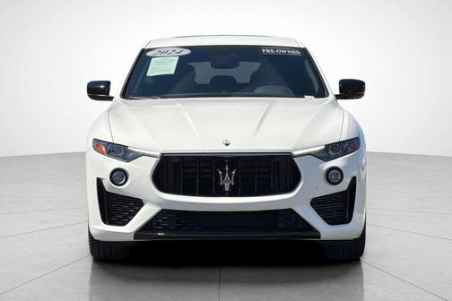 Bianco 2024 Maserati Levante Modena Ultima