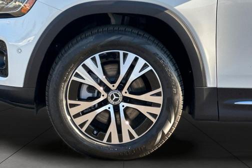 2025 Mercedes-Benz GLB 250 4MATIC