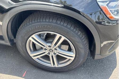2021 Mercedes-Benz GLC 300 Base