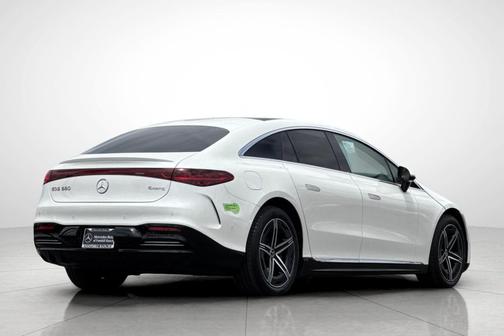MANUFAKTUR Diamond White Metallic 2023 Mercedes-Benz EQS 580 4MATIC