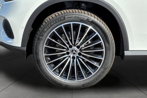 2026 Mercedes-Benz GLC 300 Base