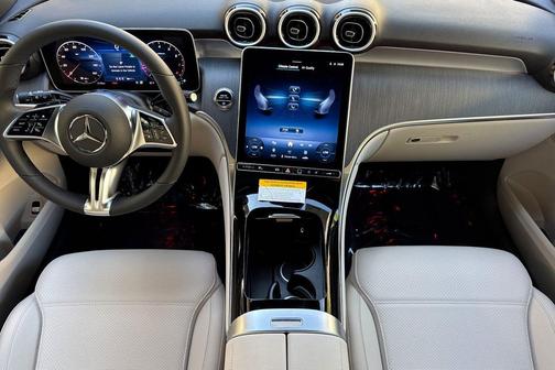 2026 Mercedes-Benz GLC 300 Base