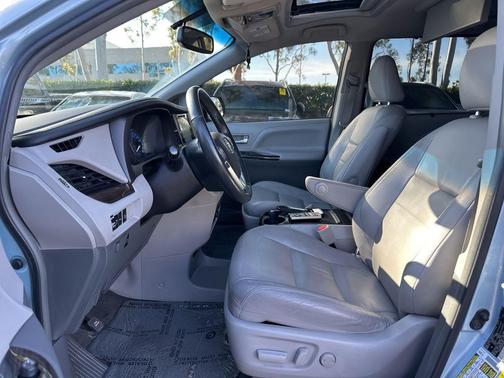Sky Blue Pearl 2016 Toyota Sienna XLE Premium