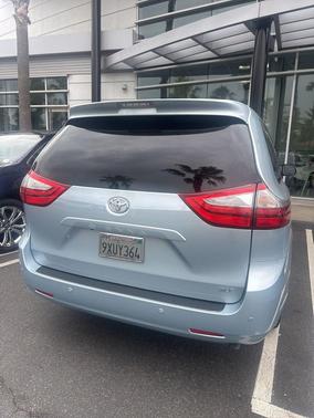 Sky Blue Pearl 2016 Toyota Sienna XLE Premium