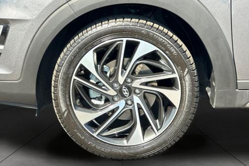 2020 Hyundai TUCSON Sport