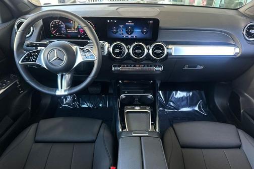 2026 Mercedes-Benz GLB 250 Base