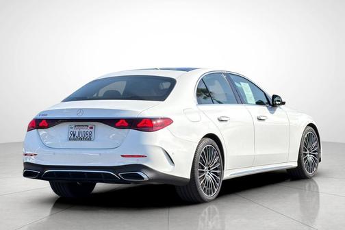 Polar White 2026 Mercedes-Benz E-Class E 350