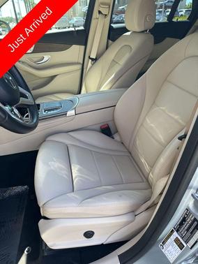 2022 Mercedes-Benz GLC 300 Base
