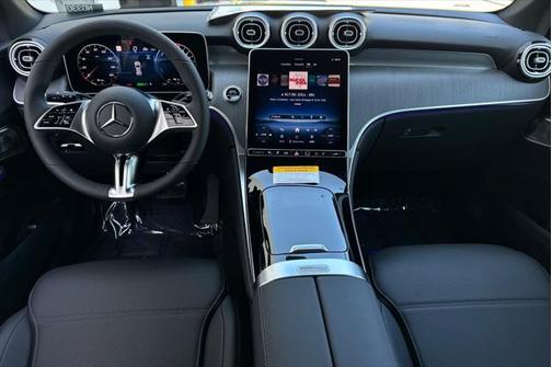 2025 Mercedes-Benz GLC 350e Base