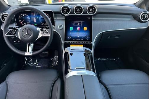 2025 Mercedes-Benz GLC 350e Base