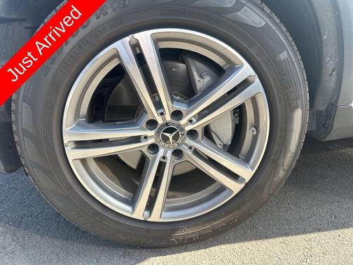 2021 Mercedes-Benz GLC 300 Base