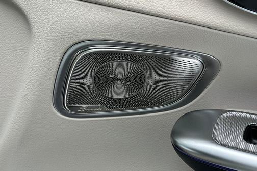2026 Mercedes-Benz GLC 300 Base