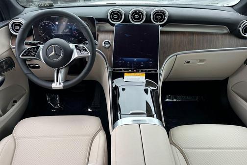 2026 Mercedes-Benz GLC 300 Base