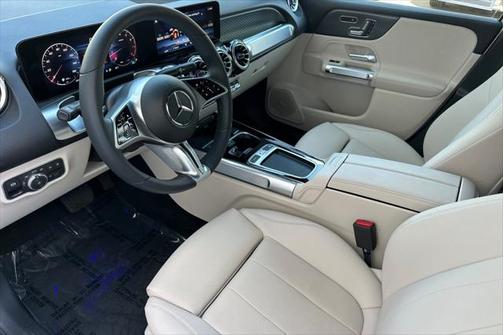 2025 Mercedes-Benz GLB 250 Base