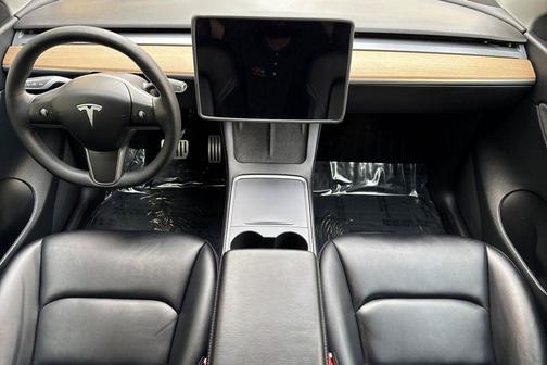 2022 Tesla Model Y Performance Dual Motor All-Wheel Drive