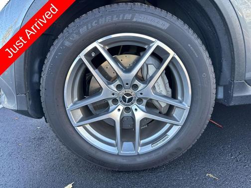 2018 Mercedes-Benz GLC 300 Base