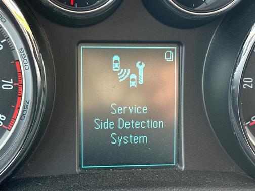 Winterberry Red Metallic 2016 Buick Encore Convenience