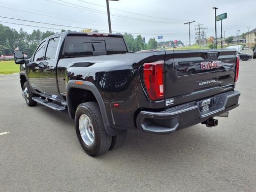 2022 GMC Sierra 3500 Denali