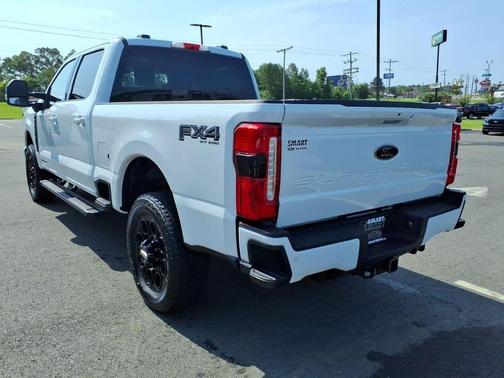 Oxford White 2026 Ford F-250 XLT