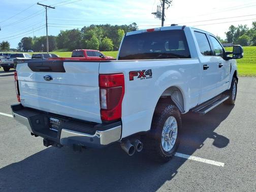 Oxford White 2021 Ford F-250 XLT