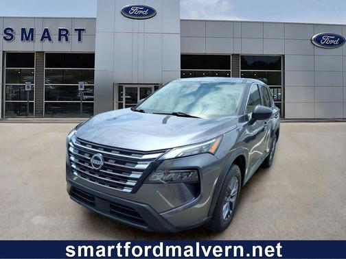 Gun Metallic 2024 Nissan Rogue S