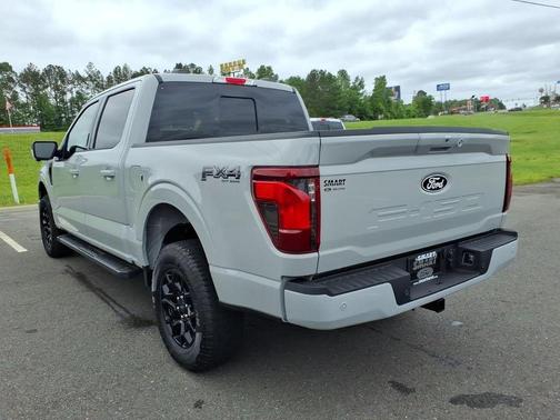 Avalanche 2026 Ford F-150 XLT