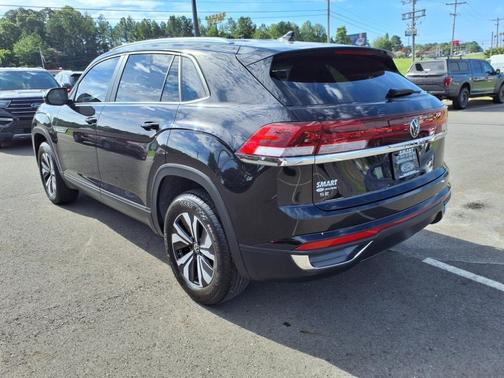 2024 Volkswagen Atlas Cross Sport 2.0T SE