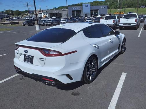 2019 Kia Stinger GT2