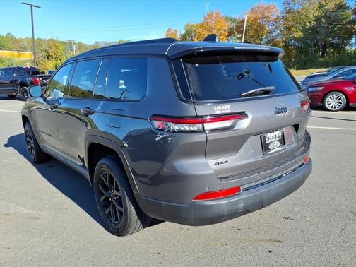 2024 Jeep Grand Cherokee L Laredo