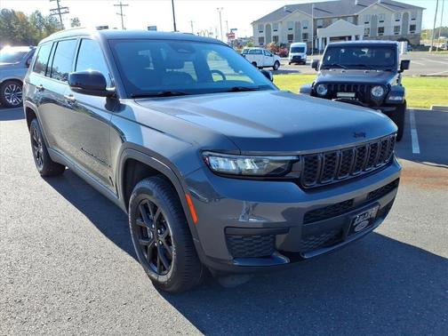 2024 Jeep Grand Cherokee L Laredo