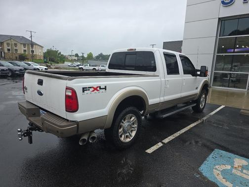 2011 Ford F-250 Lariat