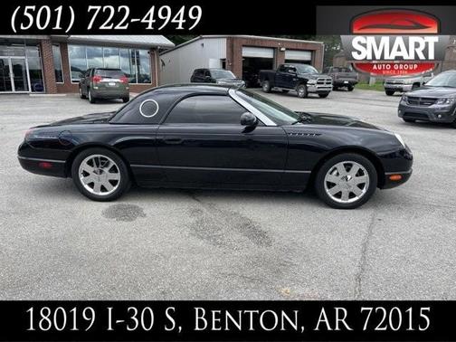 Photo 2 of 19 of 2002 Ford Thunderbird Premium