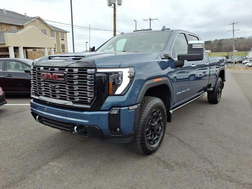 Metallic 2025 GMC Sierra 3500 Denali Ultimate