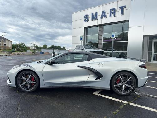 Silver 2022 Chevrolet Corvette Stingray w/2LT