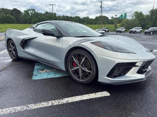 Silver 2022 Chevrolet Corvette Stingray w/2LT