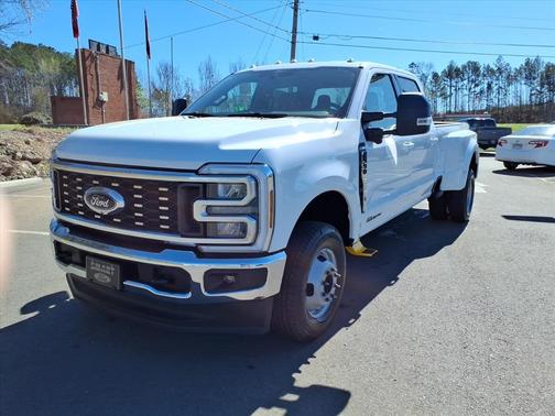 2026 Ford F-350 XLT