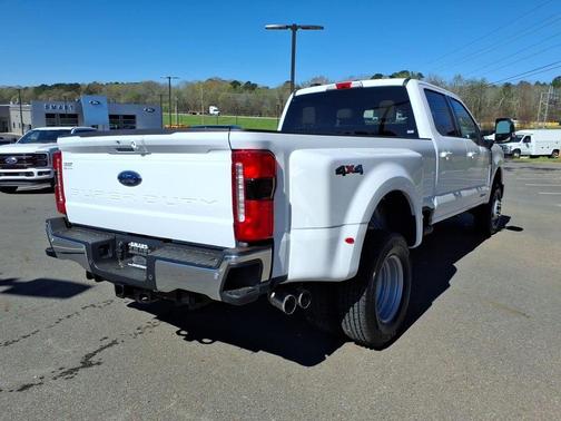 2026 Ford F-350 XLT