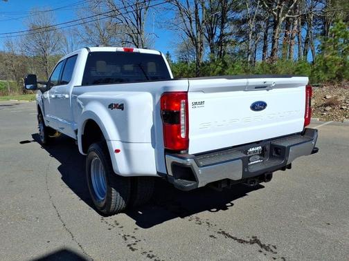 2026 Ford F-350 XLT