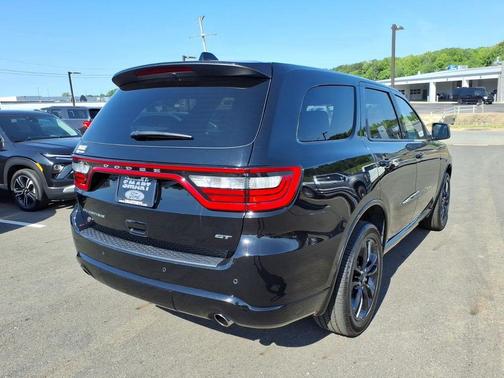 DB Black Clearcoat 2026 Dodge Durango GT